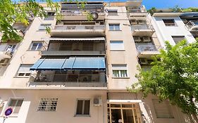 Cosy 2Br Apartment Next To Bars & Restaurants